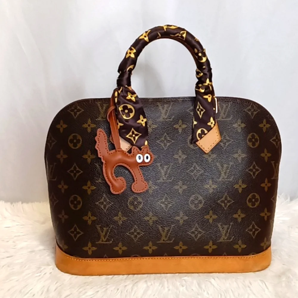 Cat Kitten Faux Leather Keychain Bag Charms - Picture 4 of 17